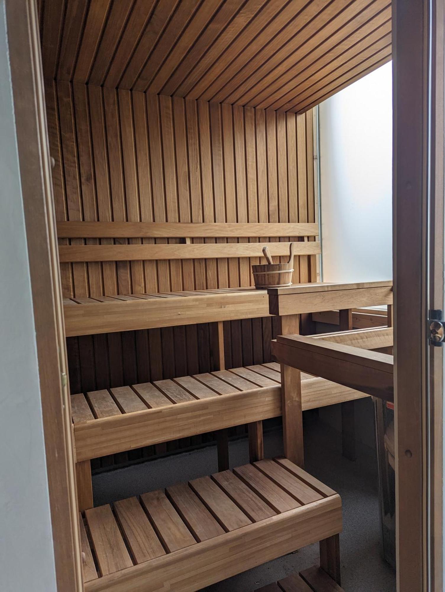 Hara Sadama Iglukaemping Hotel Екстериор снимка